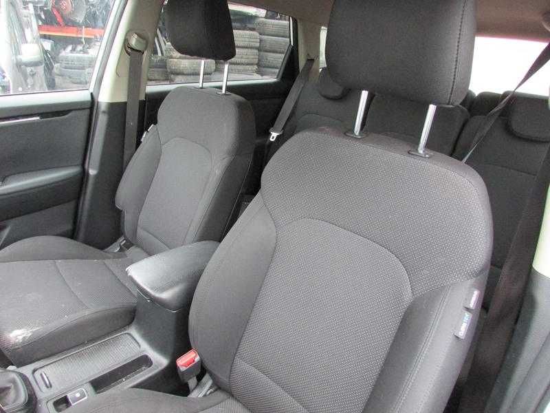 Kia Carens 1.7 CRDi 2016 - Peças Usadas