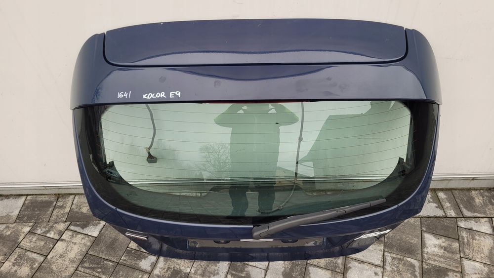 ford fiesta mk7 08-17 3d 5d klapa bagażnika kod koloru E9