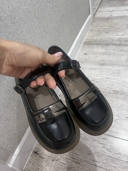 Туфли на девочкку  21 см