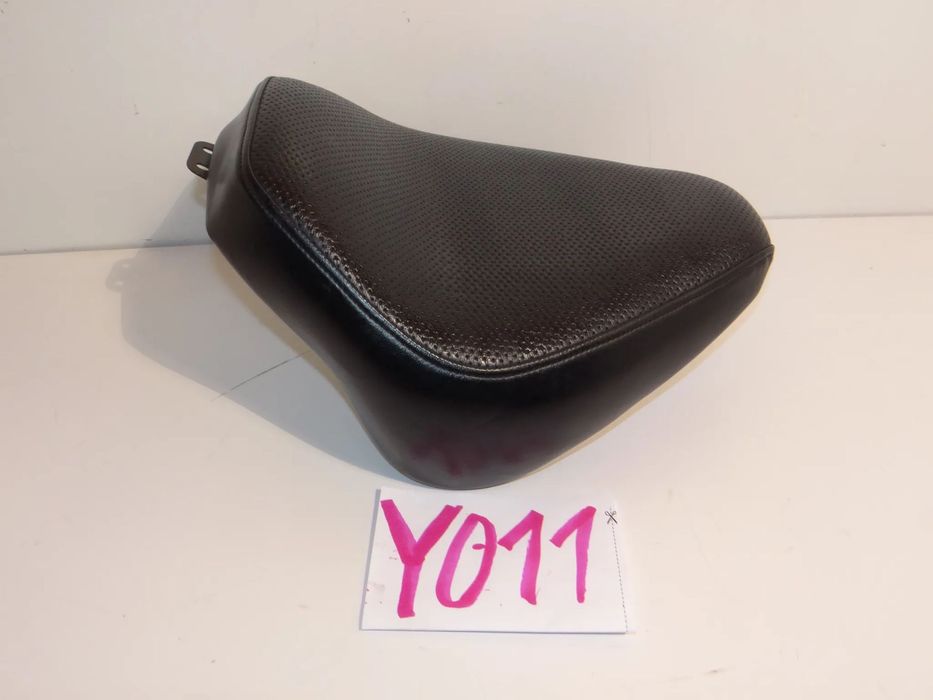 YAMAHA XVS 650 DRAG STAR CUSTOM SIEDZENIE 99-04r. Y011