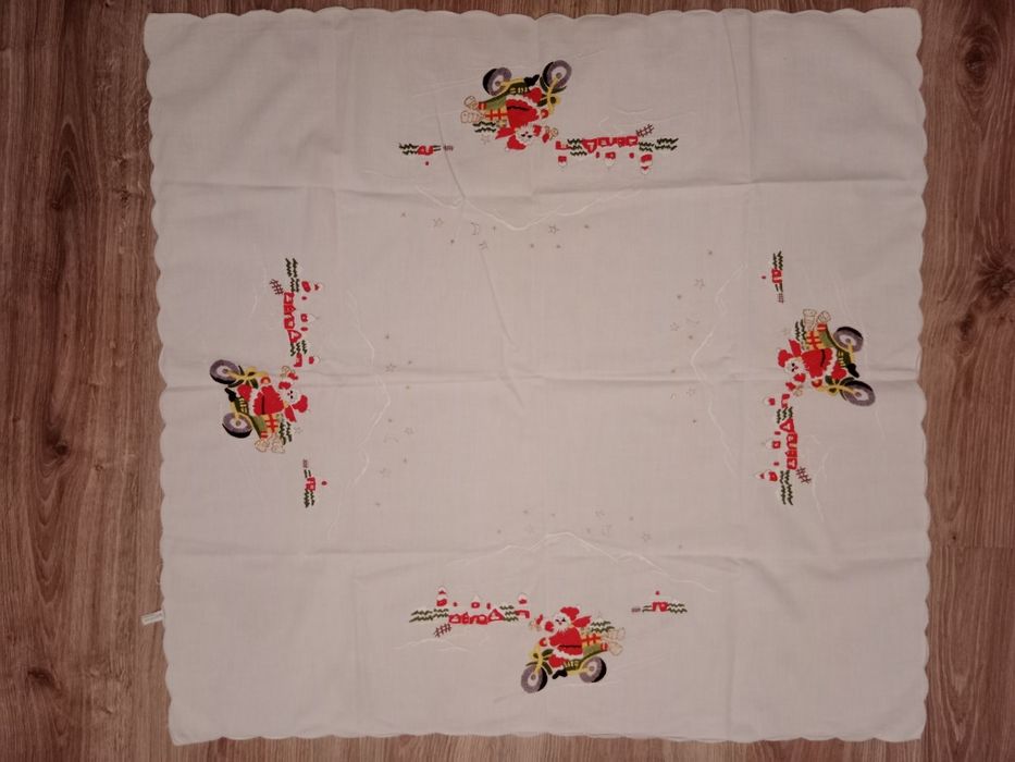 Obrus,obrusik,bieżnik,używane,święta