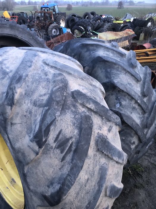 Koła r 26 John deere 620/65r26