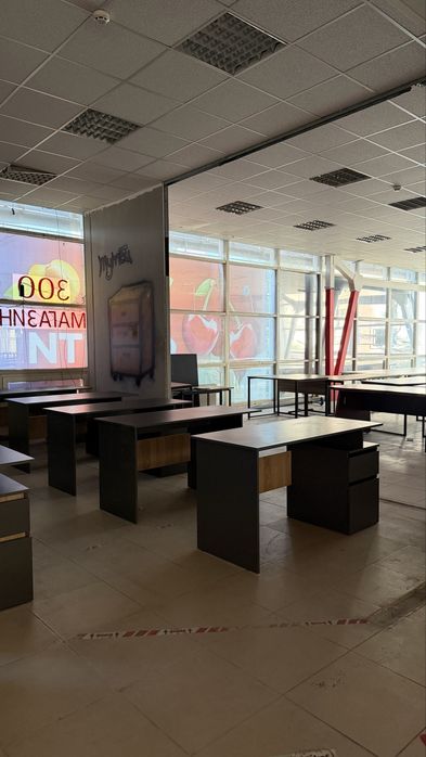 Столи велика кількість
