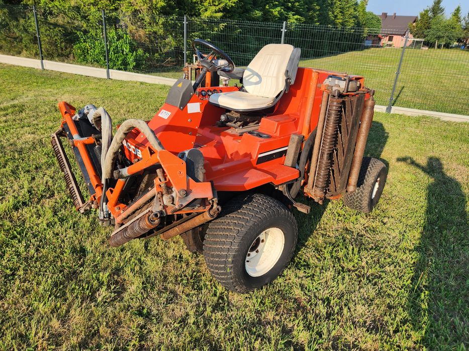 Traktorek kosiarka wrzecionowy Jacobsen FS3810 Diesiel Kubota 4cylindry
