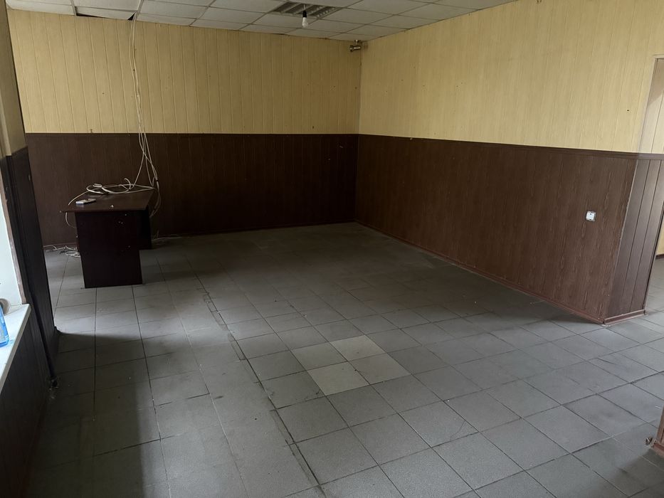 Продаж комерційноі нерухомості