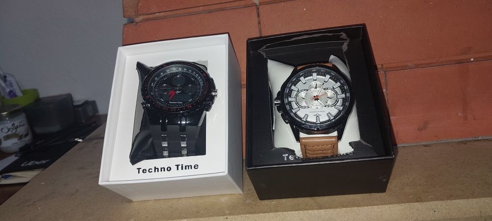 Relógios techno time