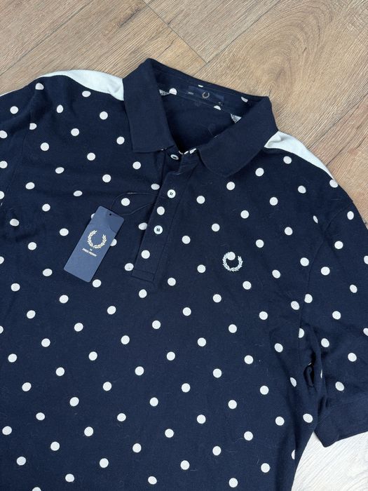 Футболка поло нова в горошок Fred Perry