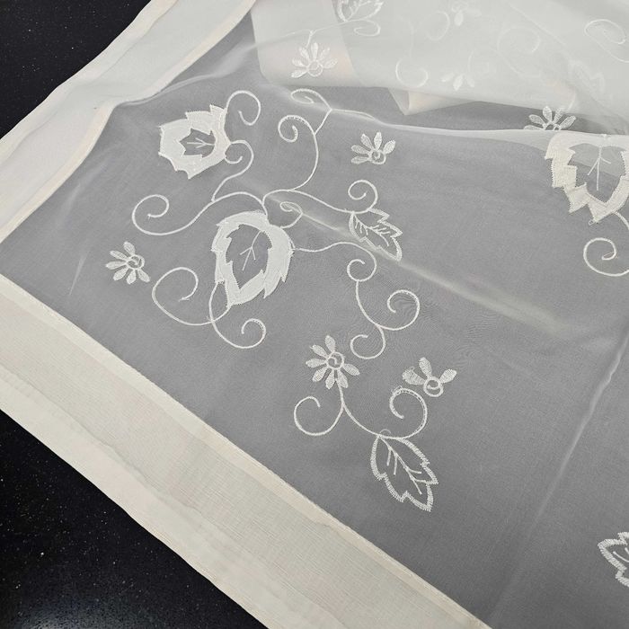 Center Tablecloth64873955179138122
