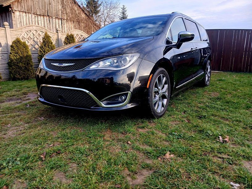 Chrysler Pacifica Pacifica Limited 3.6v6 Uszkodzona Już w Kraju! Faktura VAT23%