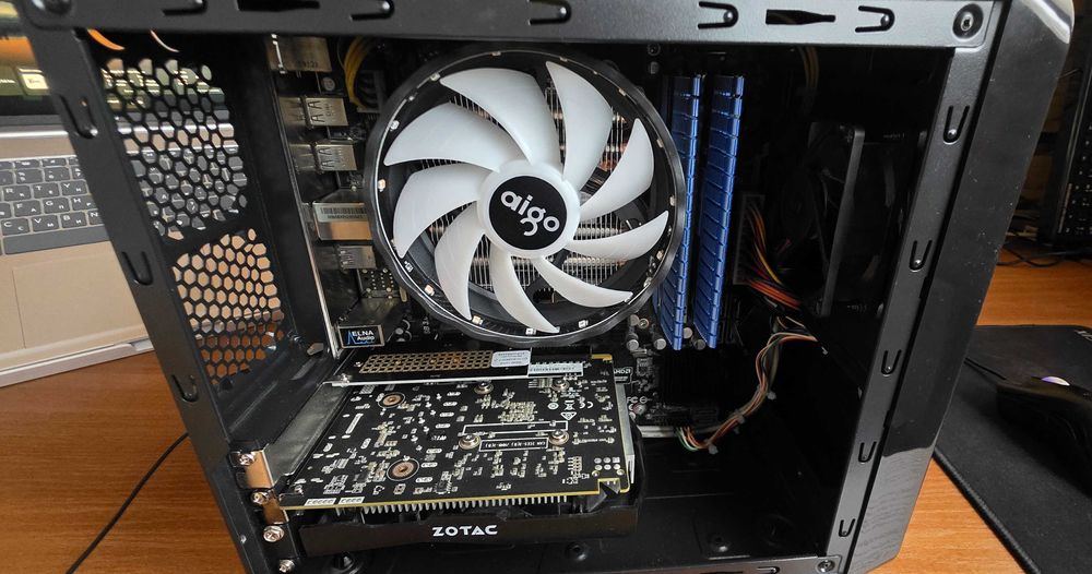 Компактний ігровий ПК FX-4320/GTX 1050 Ti 4GB/16GB DDR3/NVMe SSD 128Gb