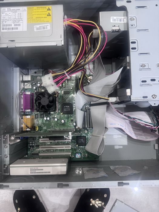 Retro komputer pentium 3