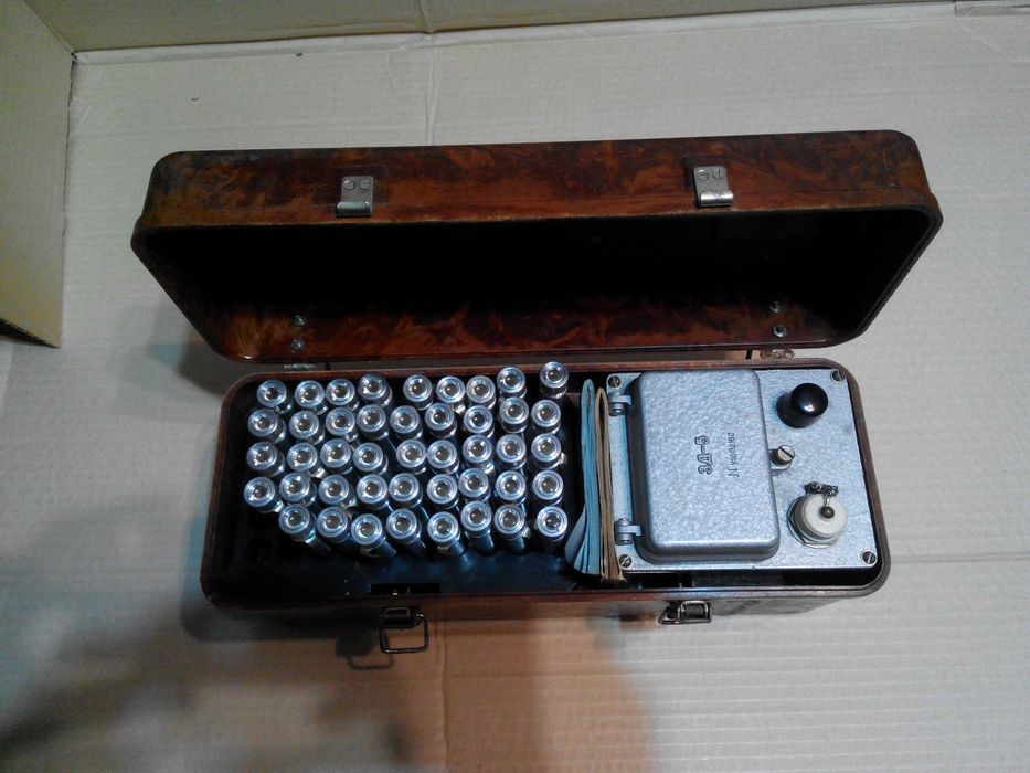 Комплект індивідуальних дозиметрів ДП-22-В (СРСР)