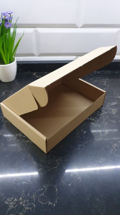 Картонна коробка на 0,5 кг - 240 × 170 × 50 - плоска