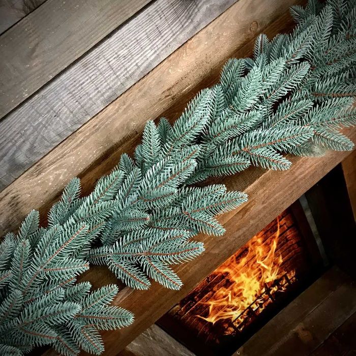 Хвойні новорічні гірлянди Classic - декор (литі блакитні 1.2 м та 2 м)