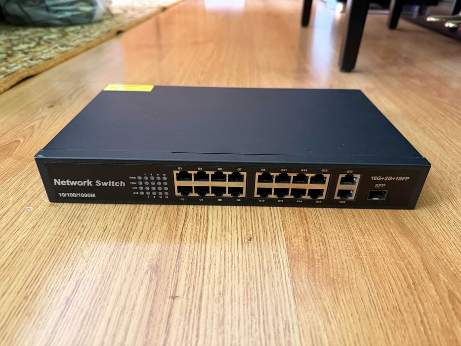 SunSoont 19-port Gigabit Switch SST-16RJ45-T