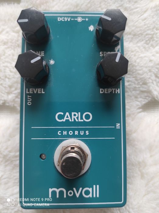 Mooer Green mile overdrive, Ninety orange phaser, CARLO chorus педалі