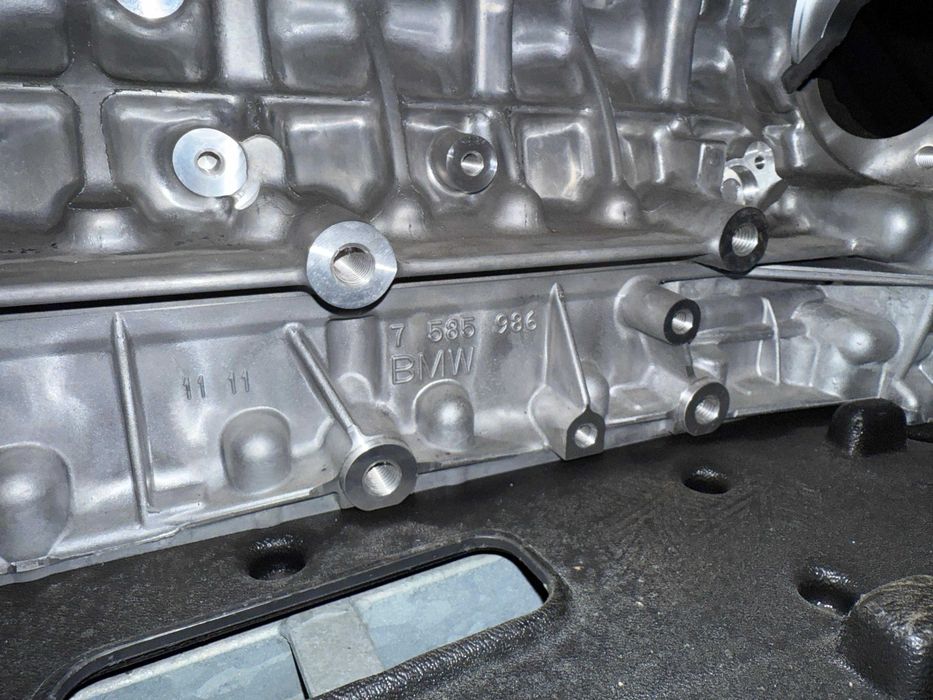 Blok cylindrów silnika BMW N55 7 585 986 - ORYGINALNY NOWY