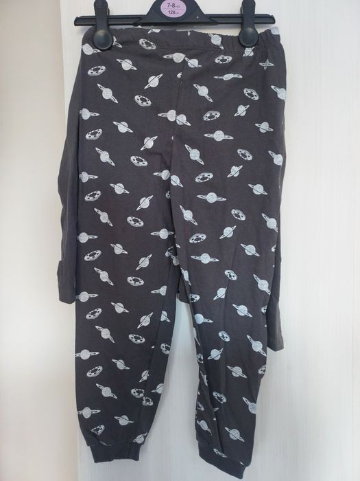 Piżama chłopięca Nowa r. 116 Sinsay