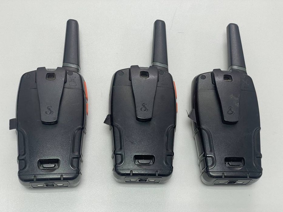 Рація Cobra AM845 Радіус 10км, 8 каналів