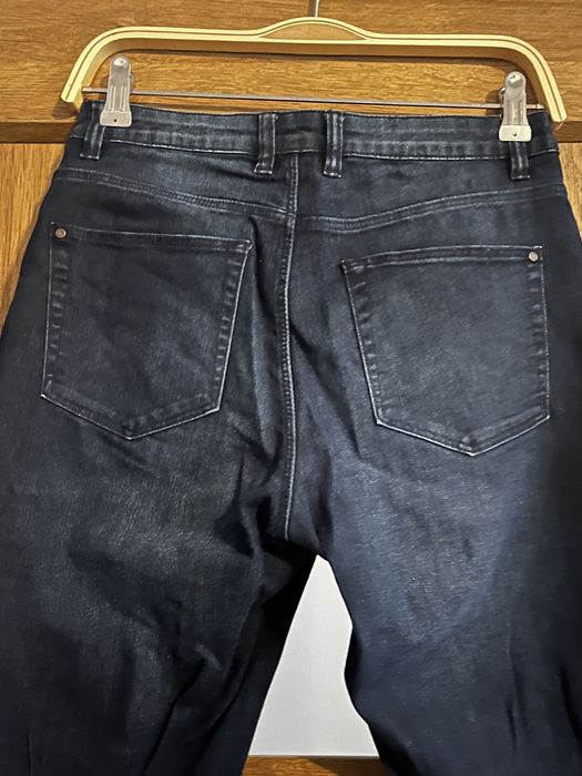 Dżinsy damskie granatowe, rozmiar 40