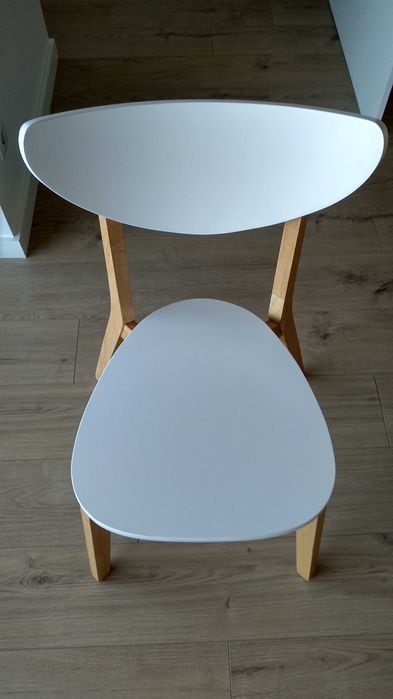 Dining Table and Chairs64297954050177121
