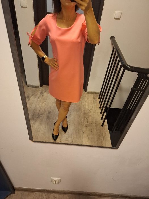 Elegancka sukienka na wesele – stan idealny!
