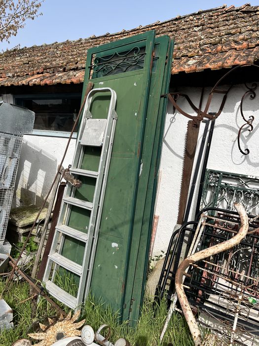 4 Portões de ferro
