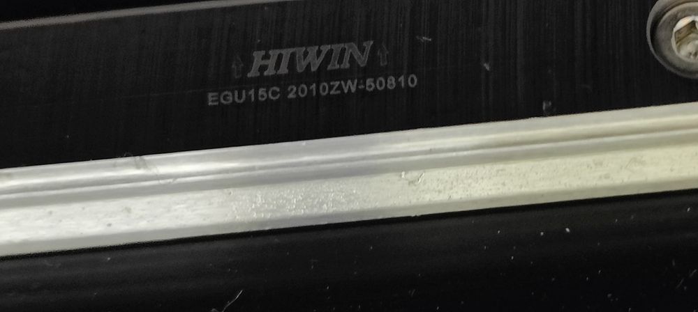 Лазерний верстат 1080 Reci 100 Вт CO2 і