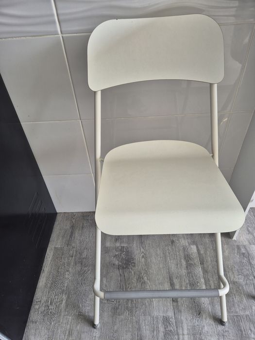 Cadeira alta dobravel ikea