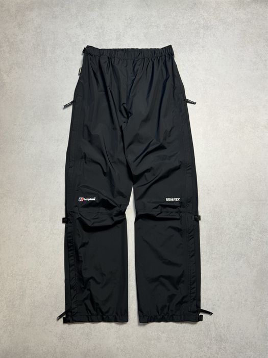 Трекинговые штаны Berghaus Gore-Tex черные мужские на мембране оригинал. Чоловічі трекінгові штани з мембраною Berghaus Gore-Tex чорного кольору