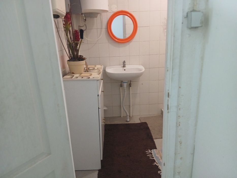 Quarto para casal   sem caução numa vivenda!