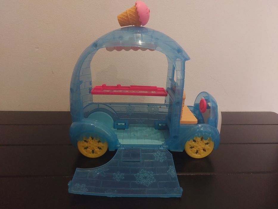 Coleção Enchantimals - Carrinha dos Gelados