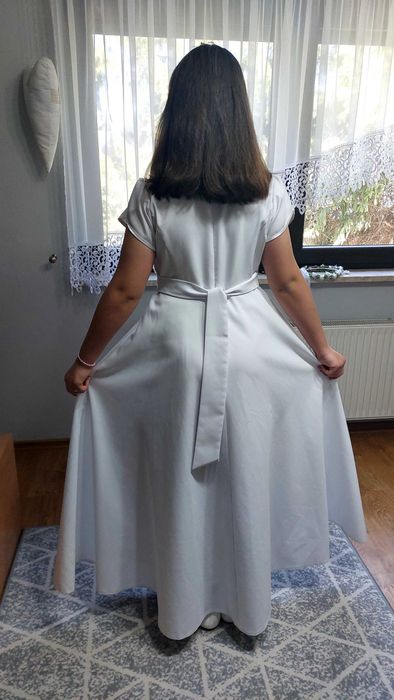 Alba komunijna dla dziewczynki 158 cm