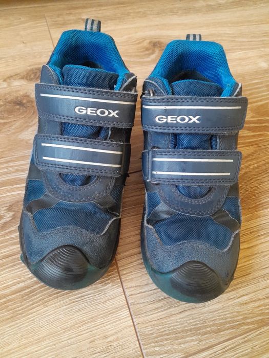 Buty jesienne chłopięce Geox rozmiar 30