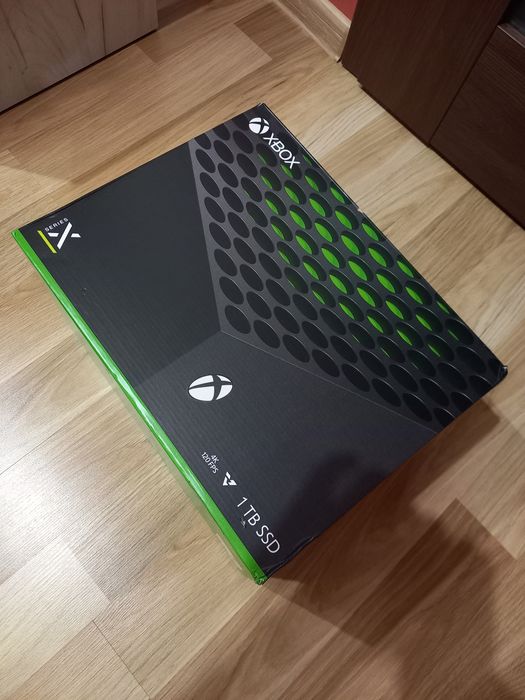 Xbox Series X + 2 pady okablowanie