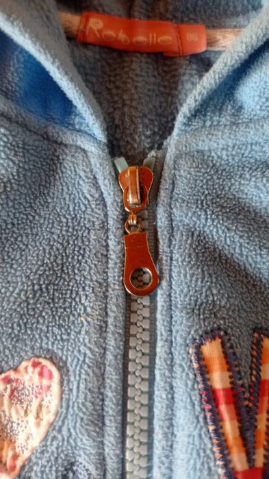 Bluzy polarowe (kurtki) 2 szt 86-92 dziewcz.