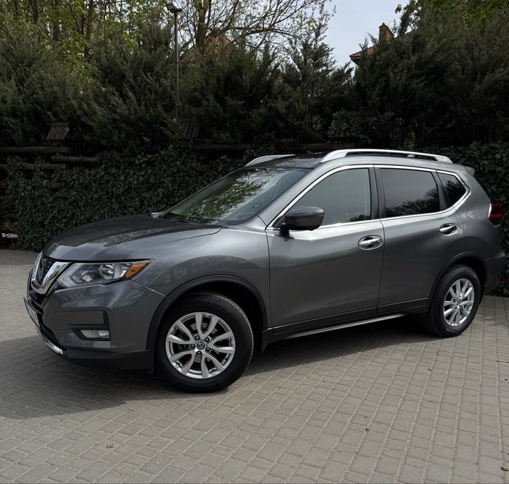 Nissan Rogue SV AWD 2018 рік