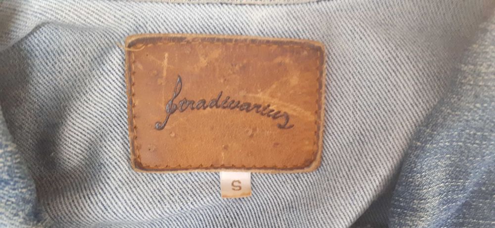 Kurtka damska  jeansowa Stradivarius r.S