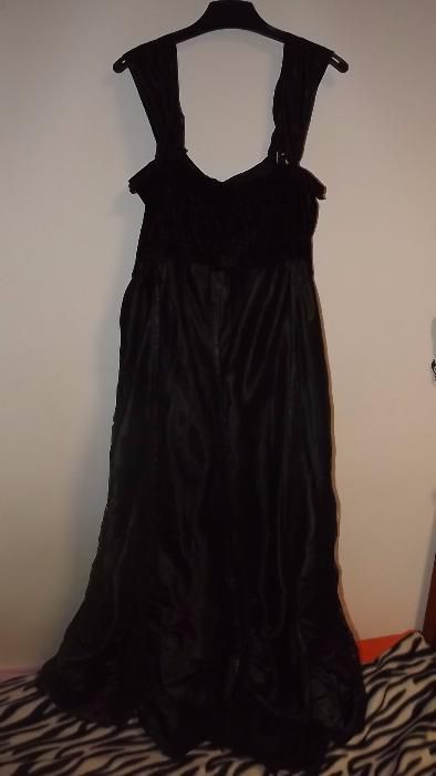 Vestido gótico tipo princesa