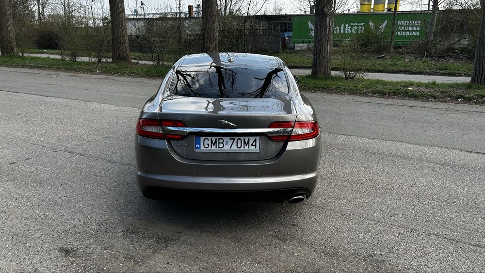 Sprzedam Jaguara XF 2.2D