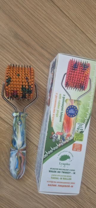 Wałek do masażu twarzy Lyapko