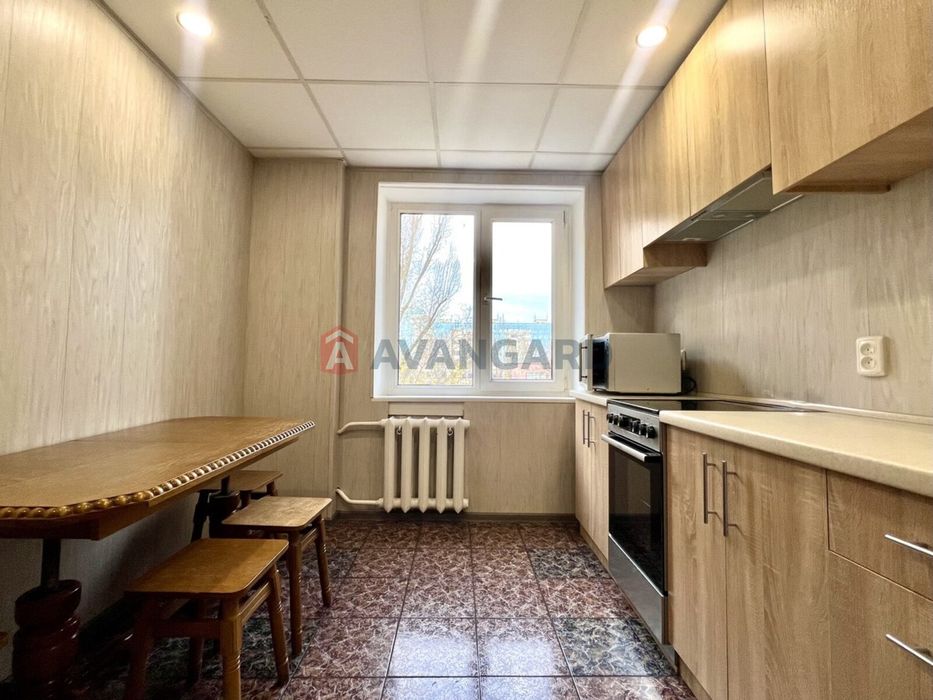 Продам 3 кімнатну квартиру 67м2