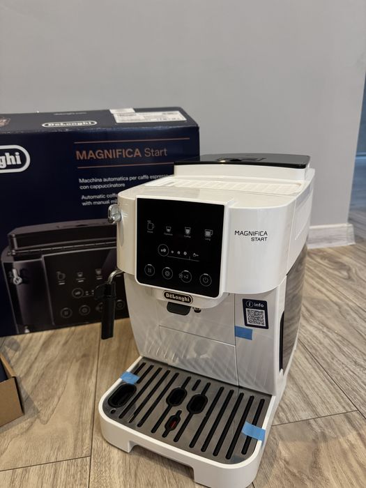 Продам кавомашину DeLonghi MAGNIFICA START