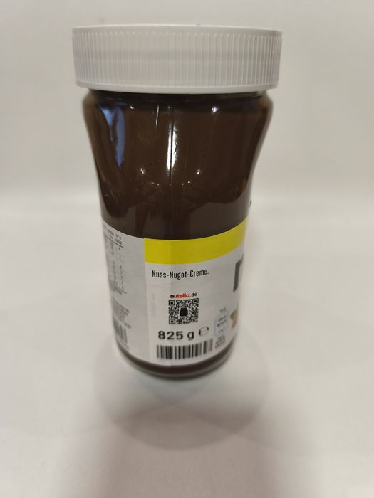 Nutella krem czekoladowy 825 g