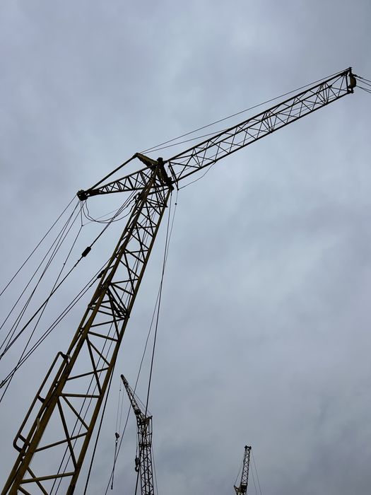 Кран гусеничний СКГ-63/100, 63 т, стріла 35.94 м, гусьок 29,04 м