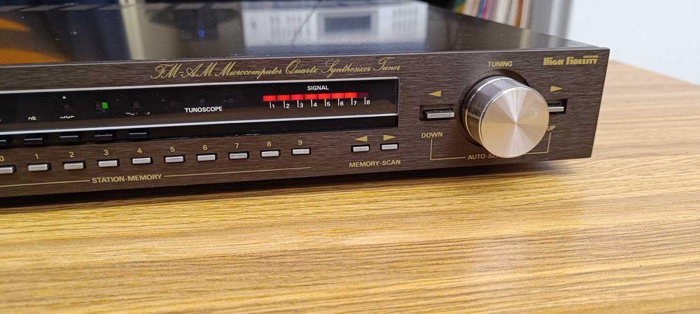 AM/FM тюнер GRUNDIG ST 6000 ( ТОП модель)