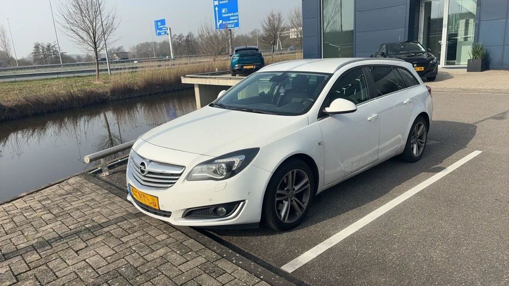 Opel Insignia Świeżo w ofercie • Gwarancja 12 msc • Serwis GRATIS • Transport 0 zł