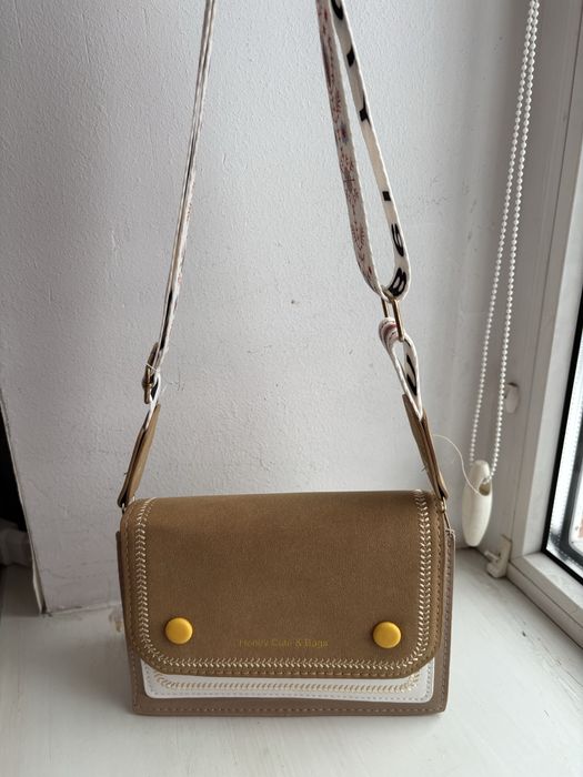 Жіноча сумка широкий ремінець