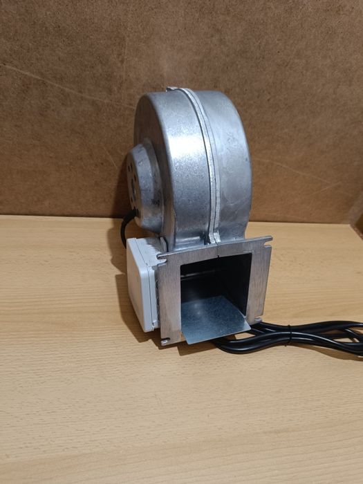 Вентилятор піддувало