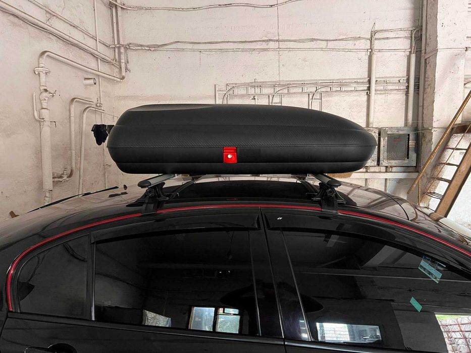 автобокс Kenguru Discavery 320л бокс на дах авто, автобагажник
